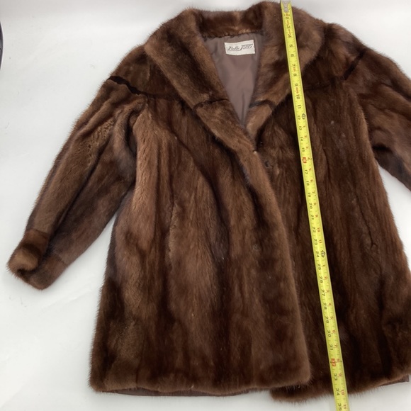Mid Length Mink Coat - Size Small - Picture 8 of 10